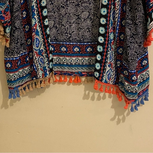 Umgee Size M/L Women’s Multicolor Ruffle Sleeve Open Front Flowy Kimono Tassels - Picture 3 of 9
